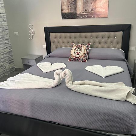 Apartament Fanale House Katania Zewnętrze zdjęcie