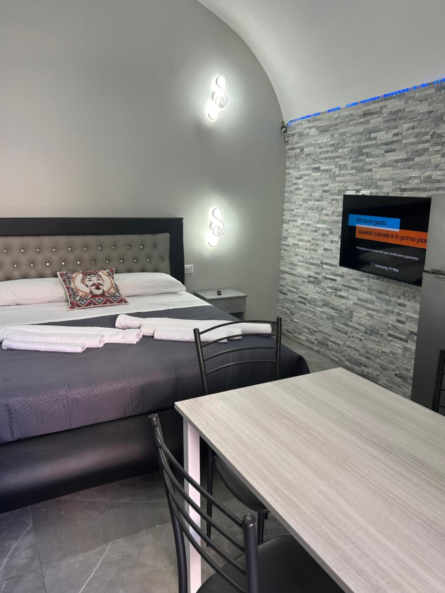 Apartament Fanale House Katania Zewnętrze zdjęcie