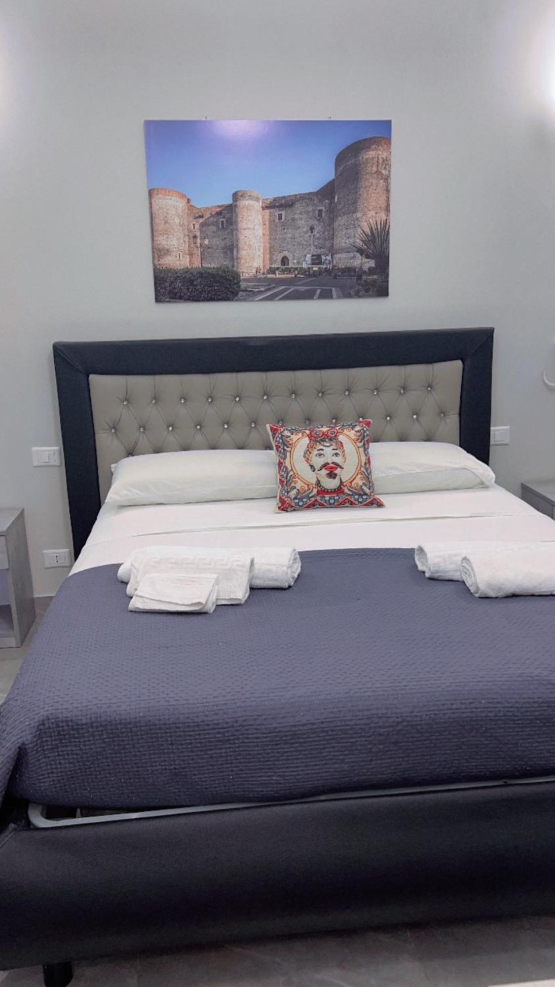 Apartament Fanale House Katania Zewnętrze zdjęcie